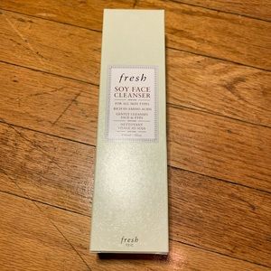 Fresh Soy Face Cleanser